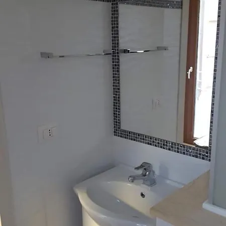 Apartment La Casa In Piazzetta